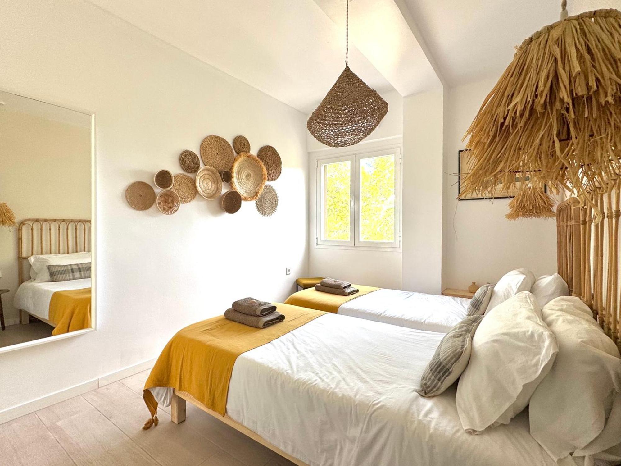 Appartement Nobe Es Pujols Proche Plage, Vue Mer Exterior photo