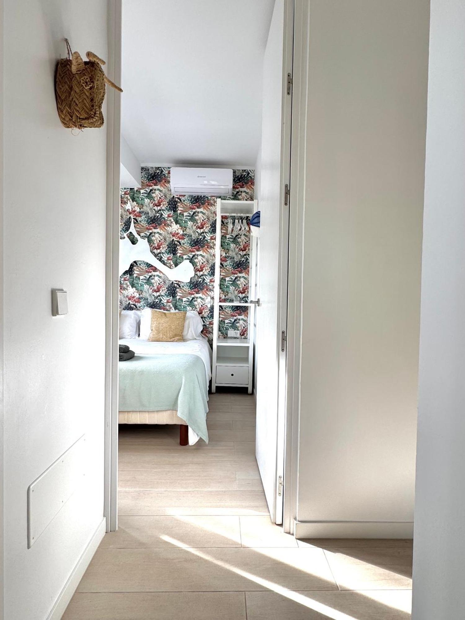 Appartement Nobe Es Pujols Proche Plage, Vue Mer Exterior photo